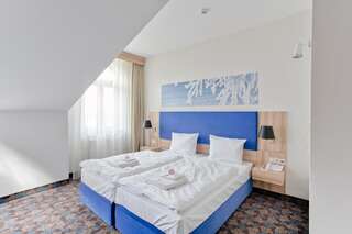 Отель Cottonina Hotel & Mineral SPA Resort Сверадув-Здруй Двухместный номер с 1 кроватью или 2 отдельными кроватями-12